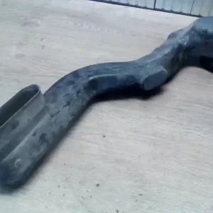 Alacsony ár FORD FIESTA 99.09-02.04 Légszűrőház cső 1.3i bontott alkatrész