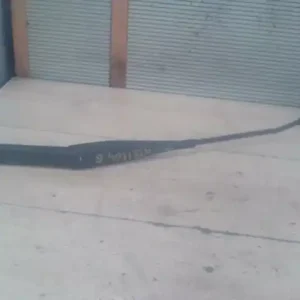 Újdonság FORD FOCUS 04- Ablaktörlő kar bal első bontott alkatrész