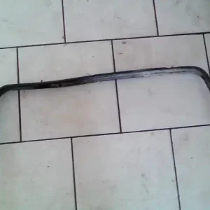 Vedd meg most FORD FOCUS 04- üzemanyagtank tartó pánt bontott alkatrész