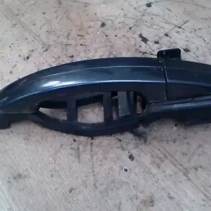 Utolsó esély FORD Focus 2004.09.01-2007.08.31 Bal hátsó külső kilincs bontott alkatrész