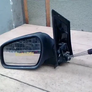 Végkiárusítás FORD Focus 2004.09.01-2007.08.31 Bal visszapillantó tükör mechanikus bontott alkatrész