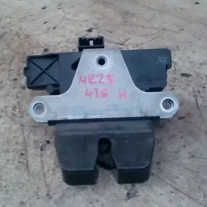 Akciós ár FORD Focus 2004.09.01-2007.08.31 Csomagtér ajtó zárszerkezet kombi bontott alkatrész