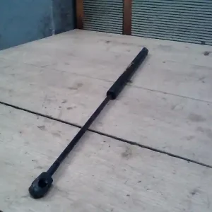 Akció FORD Focus 2004.09.01-2007.08.31 Csomagtérajtó kitámasztó teleszkóp pozíció független kombi bontott alkatrész