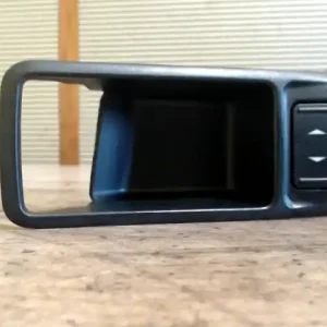 Alacsony ár FORD Focus 2007.09.01-2011.02.28 Jobb első ablakemelő kapcsoló bontott alkatrész