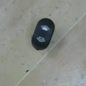 Utolsó esély FORD FOCUS 98-04 Ablakemelő kapcsoló pozíció független bontott alkatrész