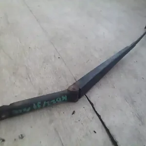 Azonnal elérhető FORD FOCUS 98-04 Ablaktörlő kar bal első bontott alkatrész