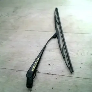 Azonnal elérhető FORD FOCUS 98-04 Ablaktörlő kar hátsó 5 ajtós bontott alkatrész