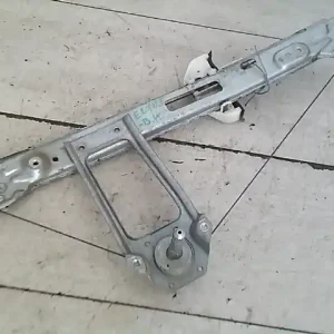 Akciós ár FORD FOCUS 98-04 Bal hátsó ablakemelő szerkezet mechanikus bontott alkatrész