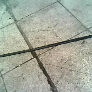 Ajánlat FORD FOCUS 98-04 Bal hátsó ajtó díszléc bontott alkatrész