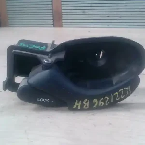 Vedd meg most FORD FOCUS 98-04 Bal hátsó belső kilincs kombi bontott alkatrész