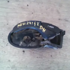 Árcsökkenés FORD FOCUS 98-04 Bal hátsó belső kilincs bontott alkatrész