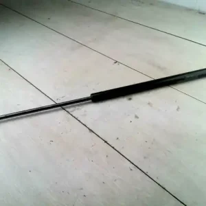 Akciós ár FORD FOCUS 98-04 Csomagtérajtó kitámasztó teleszkóp pozíció független bontott alkatrész