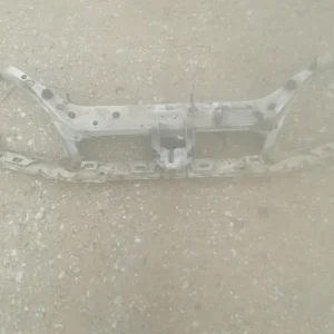 Vásárlói kedvenc FORD FOCUS 98-04 Homlokfal zárhíd bontott alkatrész