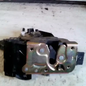 Szuper akció FORD FOCUS 98-04 Jobb első ajtó zárszerkezet központizáras bontott alkatrész