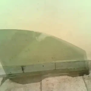 Alacsony ár FORD FOCUS 98-04 Jobb első ajtóüveg bontott alkatrész