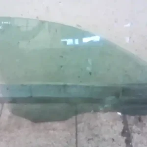 Akciós ár FORD FOCUS 98-04 Jobb első ajtóüveg zöldbontott alkatrész