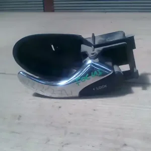 Akciós ár FORD FOCUS 98-04 Jobb hátsó belső kilincs kombi bontott alkatrész