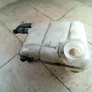 Árcsökkenés FORD FOCUS 98-04 Kiegyenlítő tartály kupak nincs bontott alkatrész