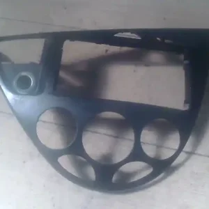 Akciós ár FORD FOCUS 98-04 Középkonzol keret bontott alkatrész