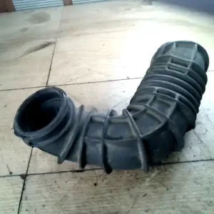 Végkiárusítás FORD FOCUS 98-04 Légszűrőház cső 1.4b bontott alkatrész