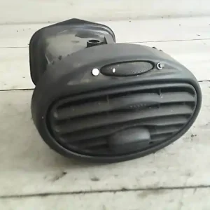 Akció FORD FOCUS 98-04 Szellőző jobb bontott alkatrész