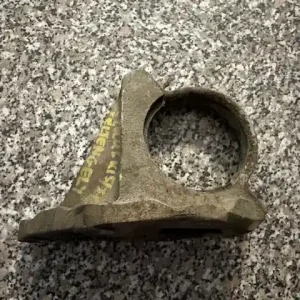 Azonnal elérhető FORD FOCUS 98-04 Tartóbakféltengely bontott alkatrész