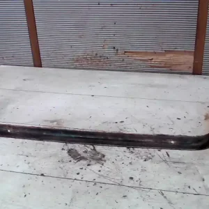 Vedd meg online FORD FOCUS 98-04 üzemanyagtank tartó pánt 5 ajtós, ferdehátú, 1.6 b bontott alkatrész