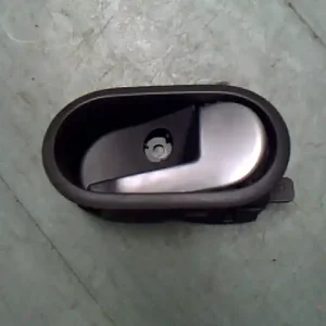 Árcsökkenés FORD FUSION 02-05 Jobb első belső kilincs bontott alkatrész