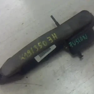 Vedd meg online FORD FUSION 05.10.01- Jobb hátsó külső kilincs bontott alkatrész