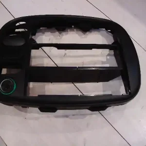 Árengedmény FORD GALAXY 95.08-00.09 Középkonzol keret bontott alkatrész