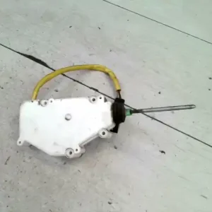 Vedd meg most FORD GALAXY 95.08-00.09 Központizár motor tankajtóhoz bontott alkatrész