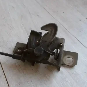 Utolsó esély FORD GALAXY 95.08-00.09 Motorháztető zár bontott alkatrész