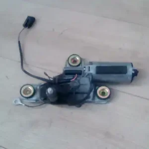 Vedd meg most FORD KA 96-09 Ablaktörlő motor hátsó bontott alkatrész