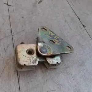 Árengedmény FORD KA 96-09 Csomagtér ajtó zárszerkezet bontott alkatrész