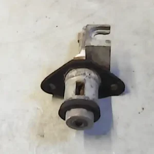 Vedd meg most FORD KA 96-09 Csomagtérajtó dugózár bontott alkatrész