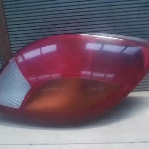 Akciós ár FORD KA 96-09 Jobb hátsó lámpa bontott alkatrész