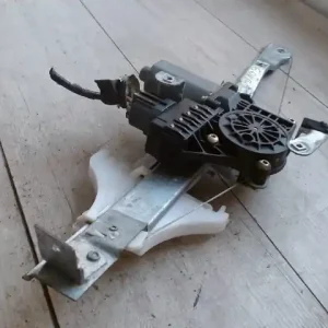 Újdonság FORD MONDEO 01-07 Bal hátsó ablakemelő szerkezet elektromos kombi bontott alkatrész