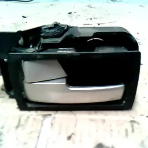 Végkiárusítás FORD MONDEO 01-07 Bal hátsó belső kilincs bontott alkatrész