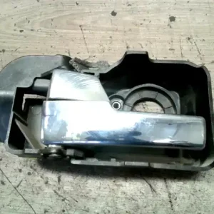 Vásárlói kedvenc FORD MONDEO 01-07 Bal hátsó belső kilincs 4 ajtós bontott alkatrész