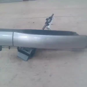 Utolsó esély FORD MONDEO 01-07 Bal hátsó külső kilincs 4 ajtós bontott alkatrész