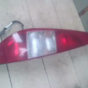 Vedd meg online FORD MONDEO 01-07 Bal hátsó lámpa kombi bontott alkatrész