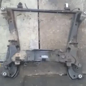 Végkiárusítás FORD MONDEO 01-07 Első bölcső futóműtartó segédkeret bontott alkatrész