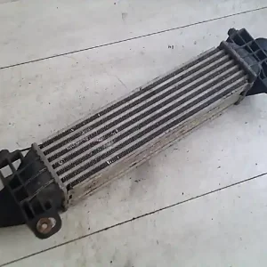Utolsó esély FORD MONDEO 01-07 Intercooler hűtő 2.0tdcibontott alkatrész