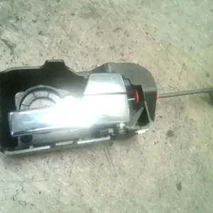 Akciós ár FORD MONDEO 01-07 Jobb első belső kilincs 4 ajtós bontott alkatrész