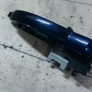 Végkiárusítás FORD MONDEO 01-07 Jobb első külső kilincsbontott alkatrész