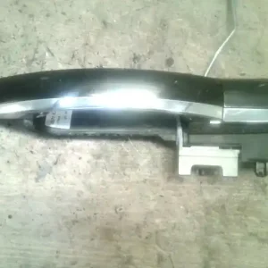 Akció FORD MONDEO 01-07 Jobb első külső kilincs4 ajtós bontott alkatrész