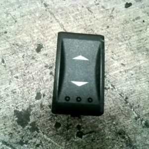 Bestseller FORD MONDEO 01-07 Jobb hátsó ablakemelő kapcsoló kombi bontott alkatrész