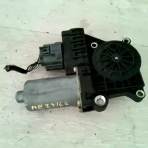 Ajánlat FORD MONDEO 01-07 Jobb hátsó ablakemelő motor bontott alkatrész