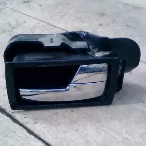 Árcsökkenés FORD MONDEO 01-07 Jobb hátsó belső kilincs 4 ajtós bontott alkatrész