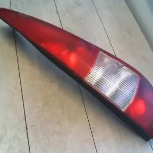 Ajánlat FORD MONDEO 01-07 Jobb hátsó lámpa combi bontott alkatrész